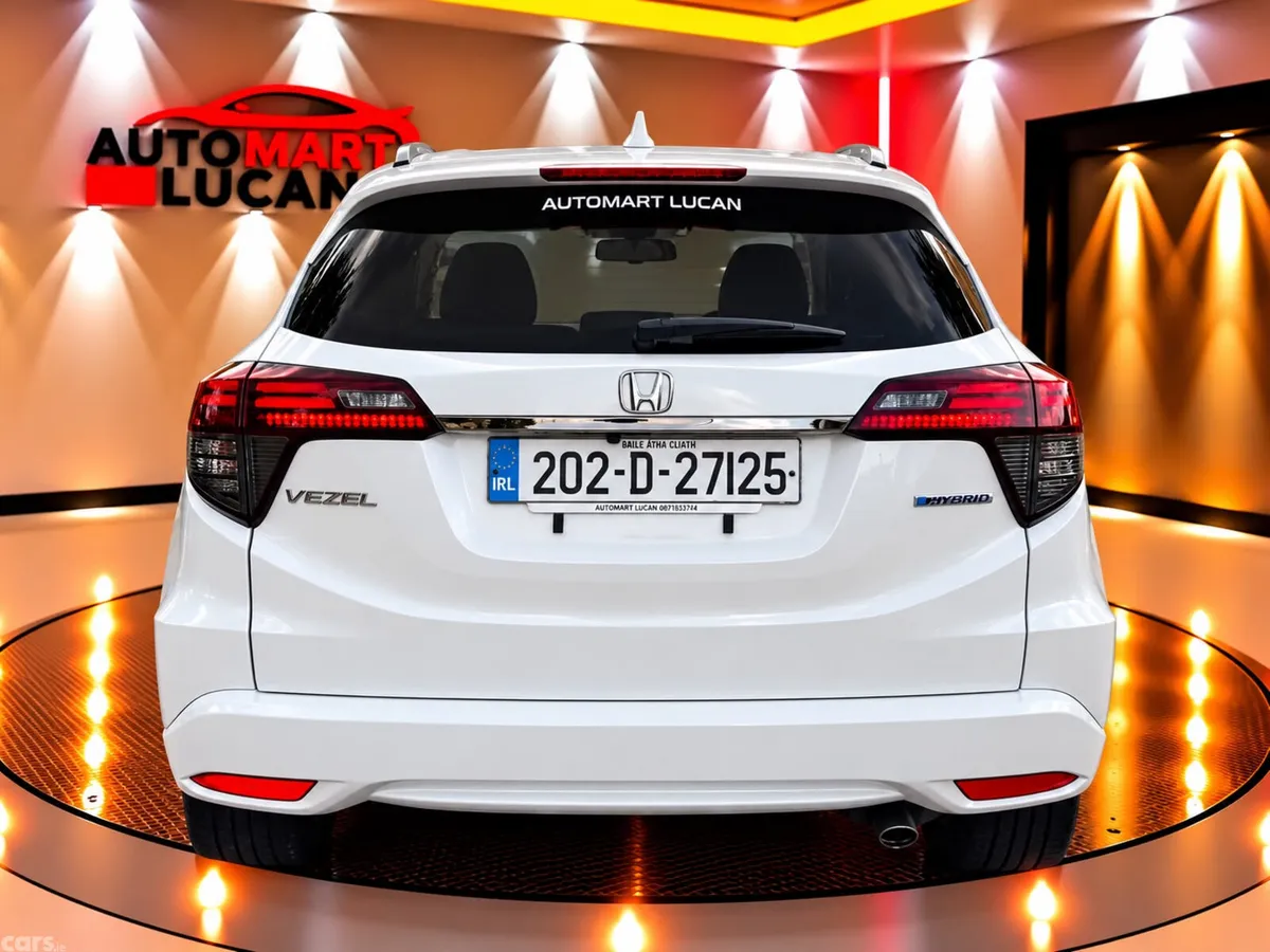 Honda Vezel Estate, Petrol Hybrid, 2020, White