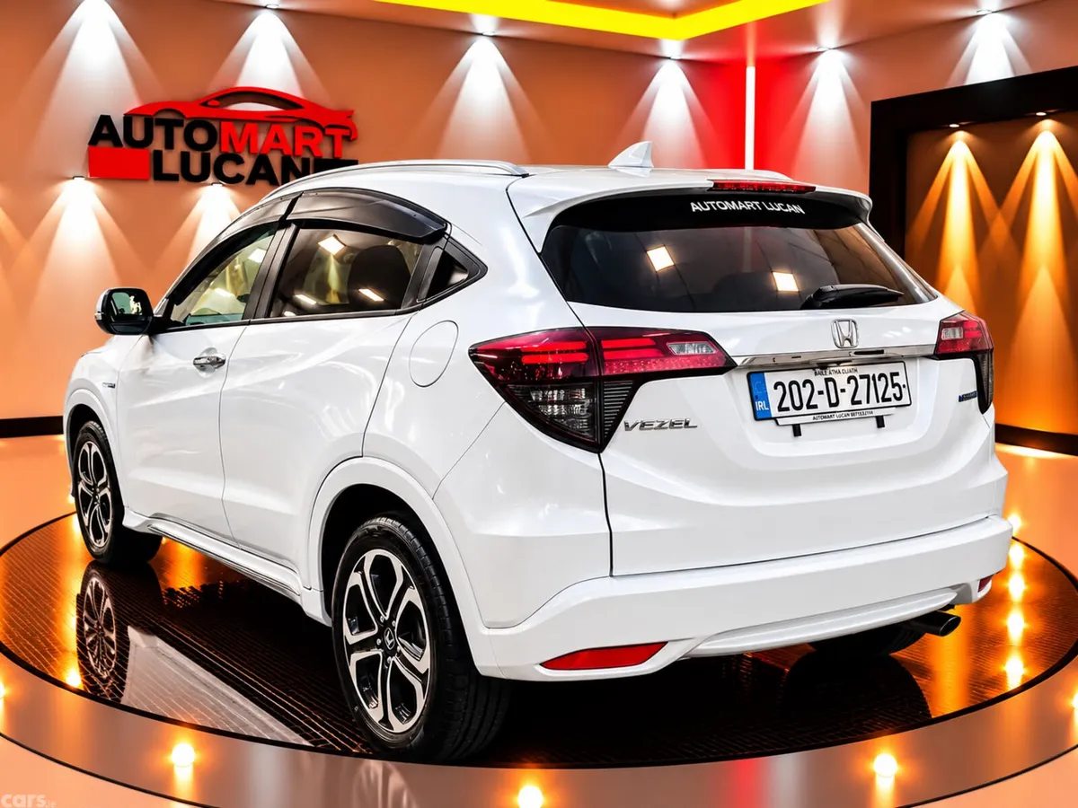 Honda Vezel Estate, Petrol Hybrid, 2020, White