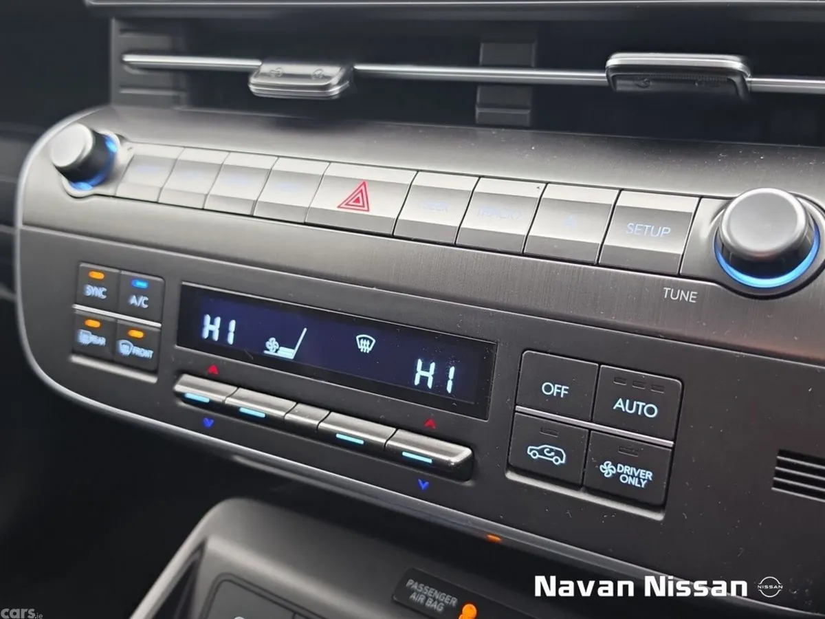 Hyundai KONA MPV, Petrol Hybrid, 2026, White