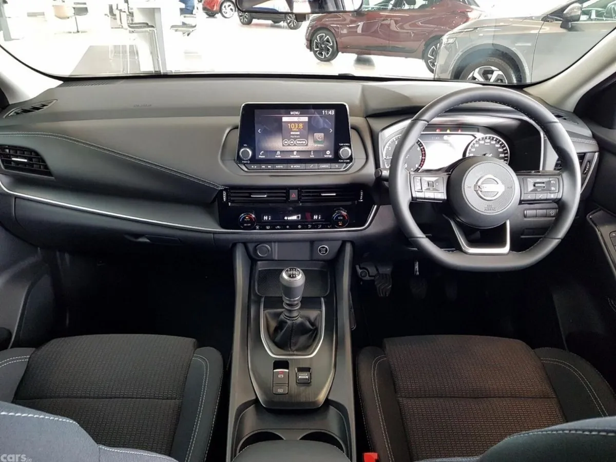 Nissan Qashqai SUV, Petrol, 2021, Grey
