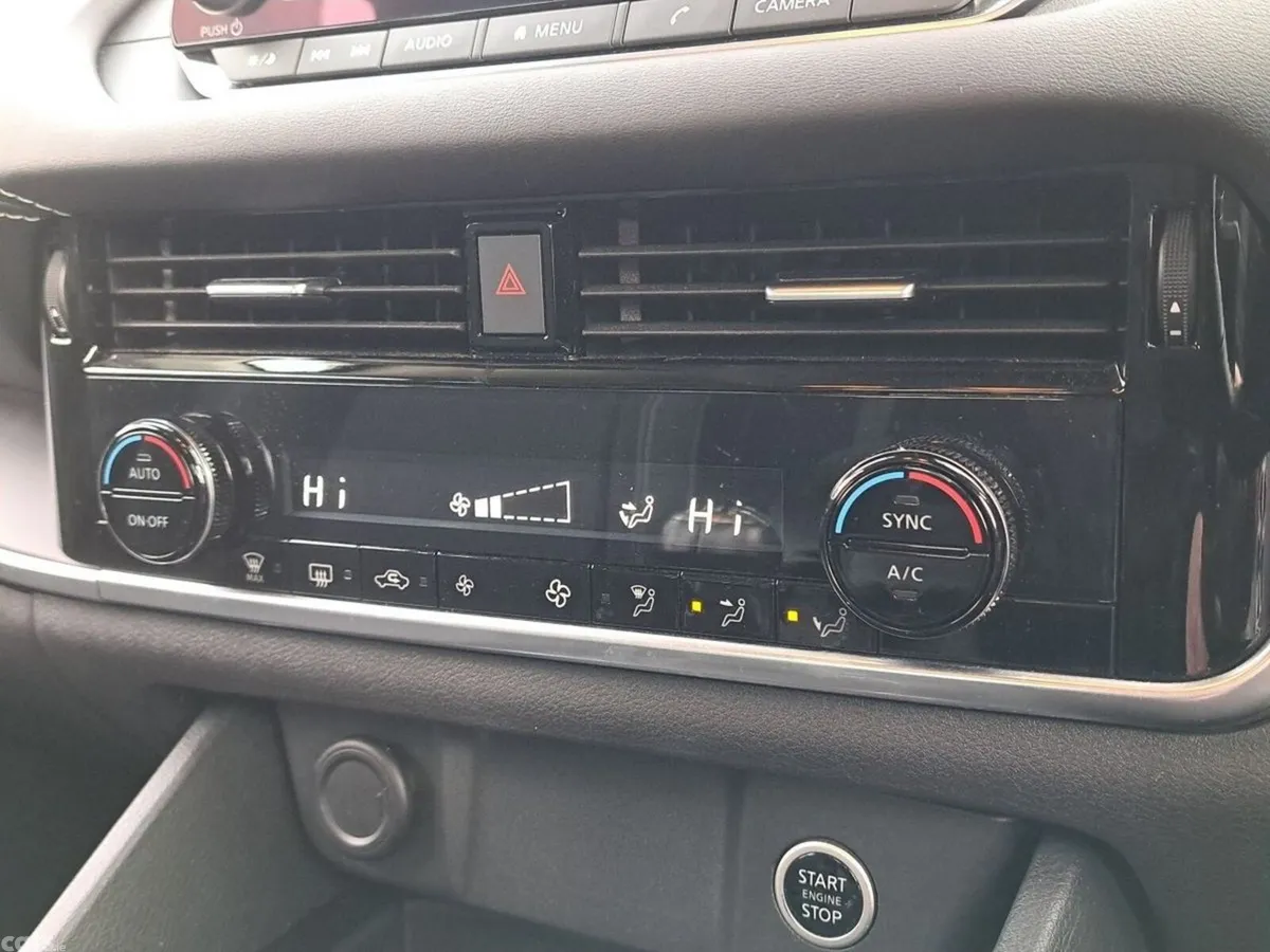 Nissan Qashqai SUV, Petrol, 2021, Grey