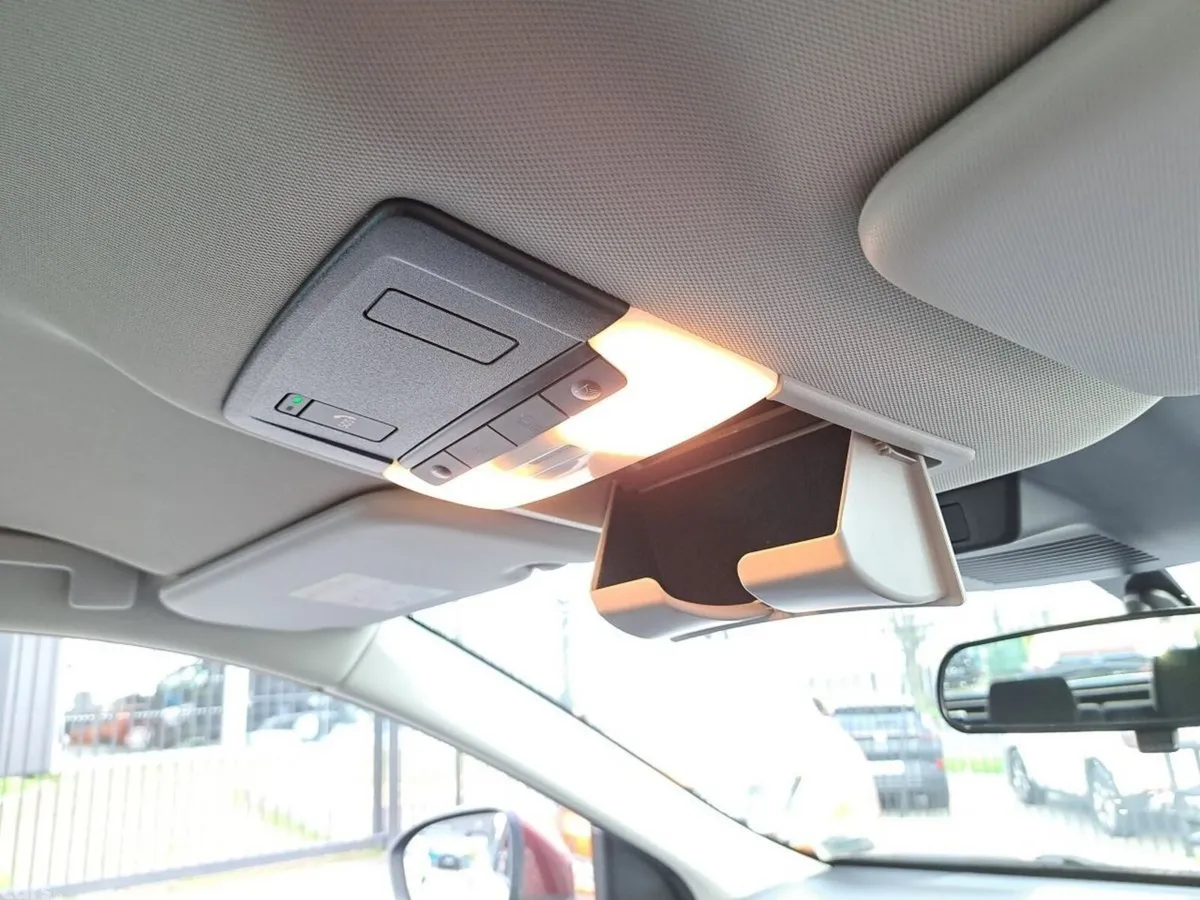 Nissan Qashqai SUV, Petrol, 2021, Grey