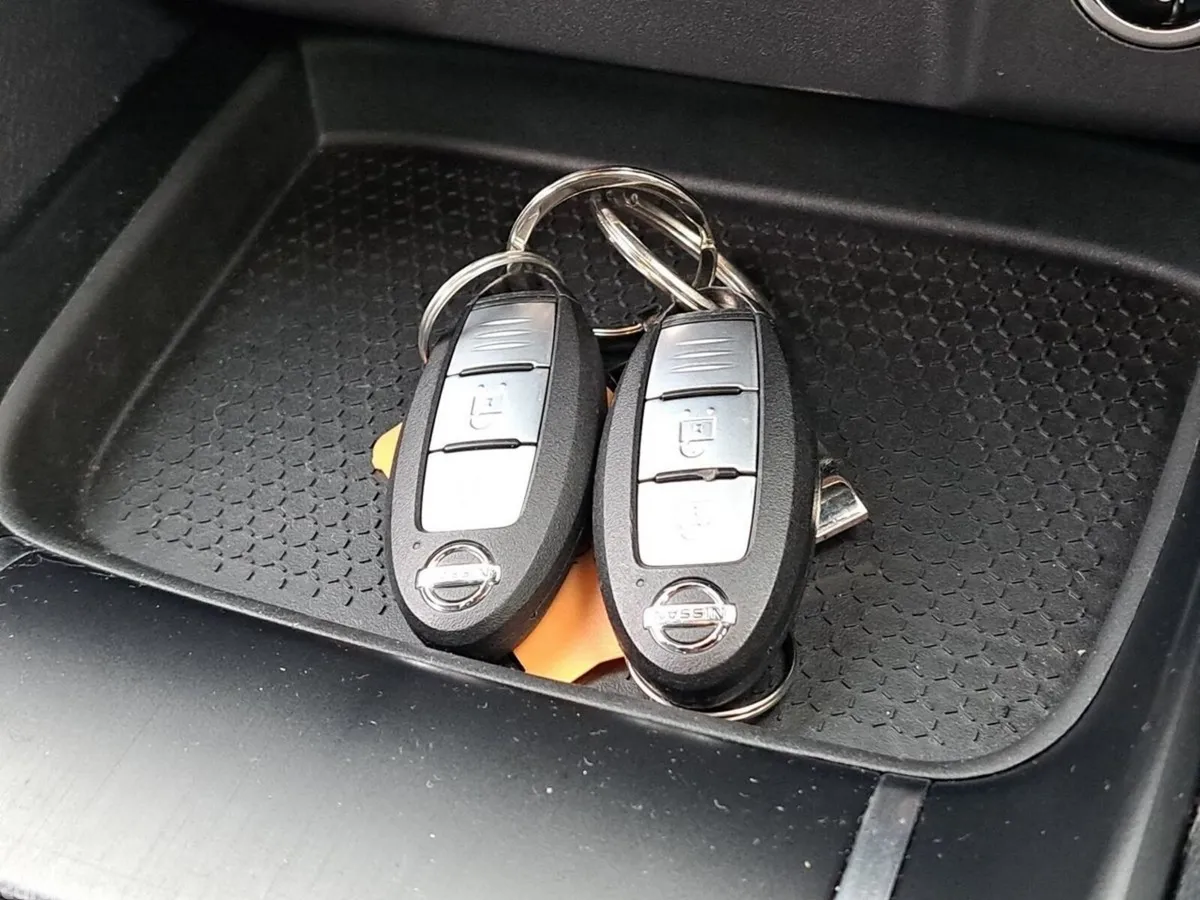 Nissan Qashqai SUV, Petrol, 2021, Grey