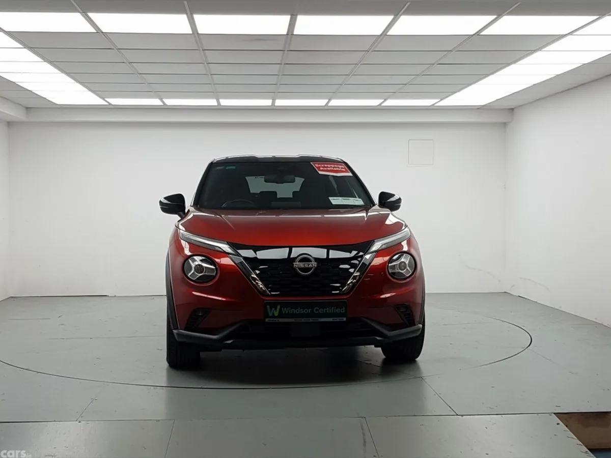 Nissan Juke SUV, Petrol Hybrid, 2024, Red