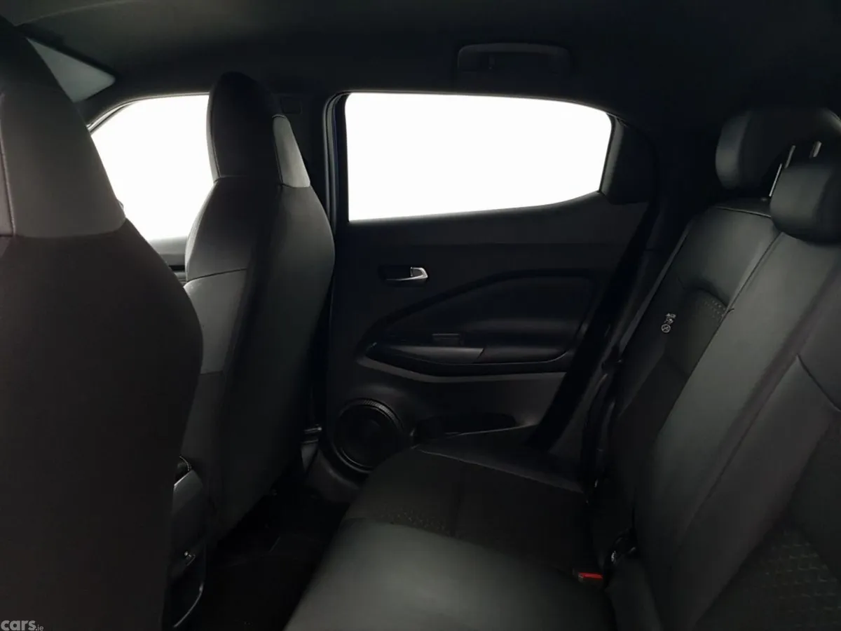 Nissan Juke SUV, Petrol Hybrid, 2024, Blue