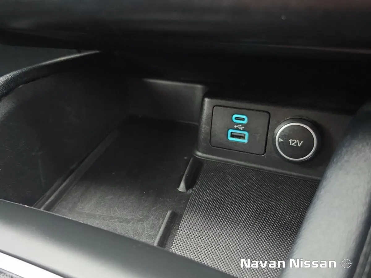 Ford Kuga SUV, Diesel, 2020, Red