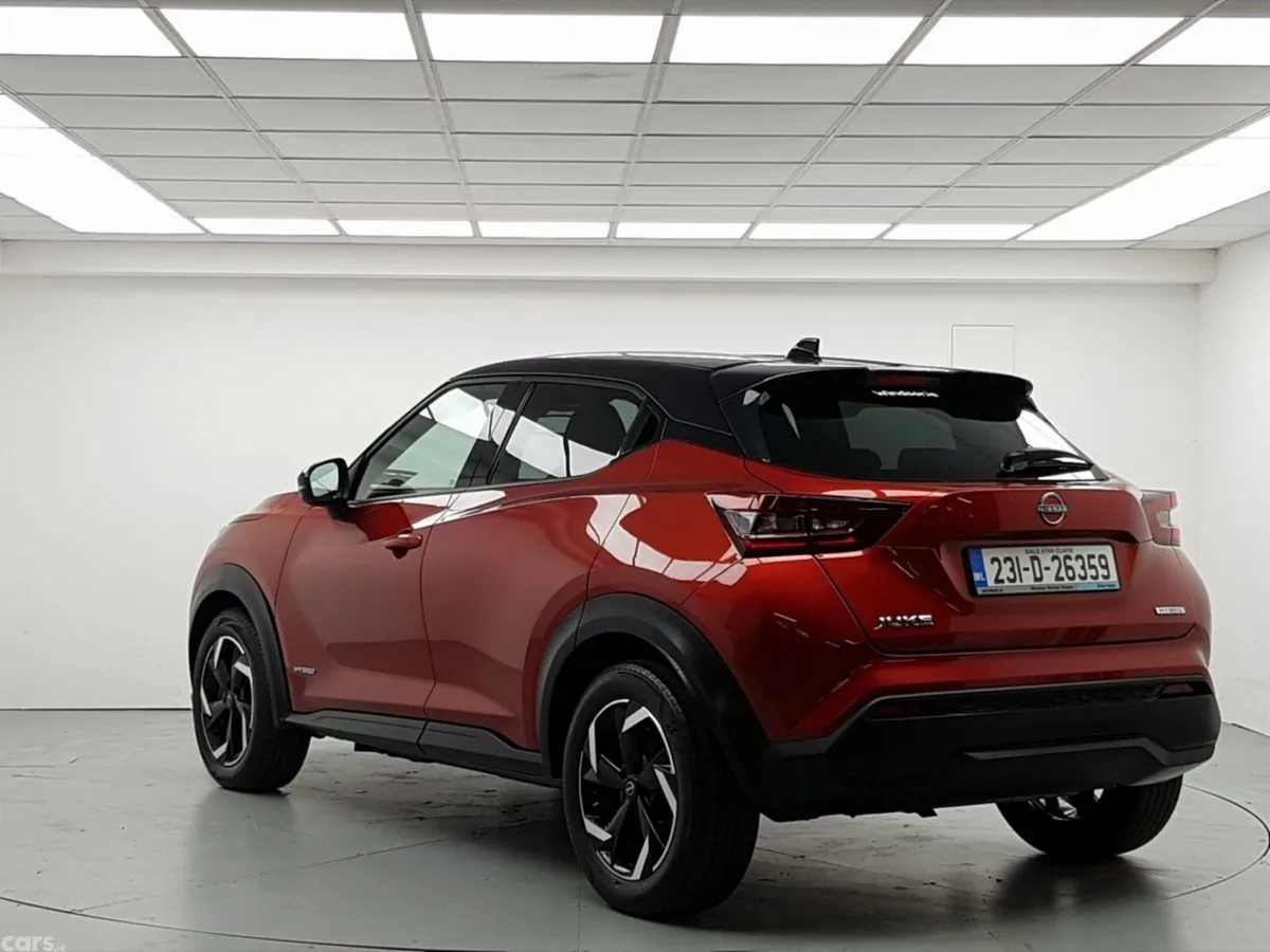 Nissan Juke SUV, Petrol, 2023, Orange