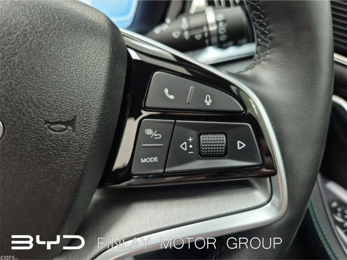 BYD SEAL U Hatchback, Petrol Plug-in Hybrid, 2025, Grey