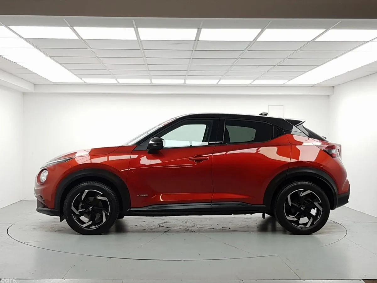Nissan Juke SUV, Petrol, 2023, Orange