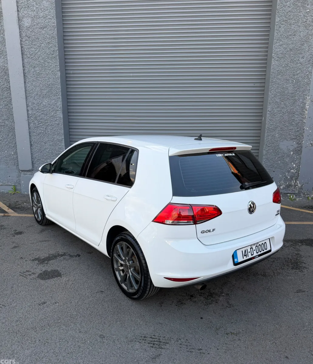 Volkswagen Golf Hatchback, Petrol, 2014, White