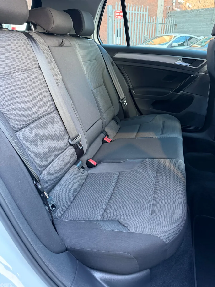 Volkswagen Golf Hatchback, Petrol, 2014, White