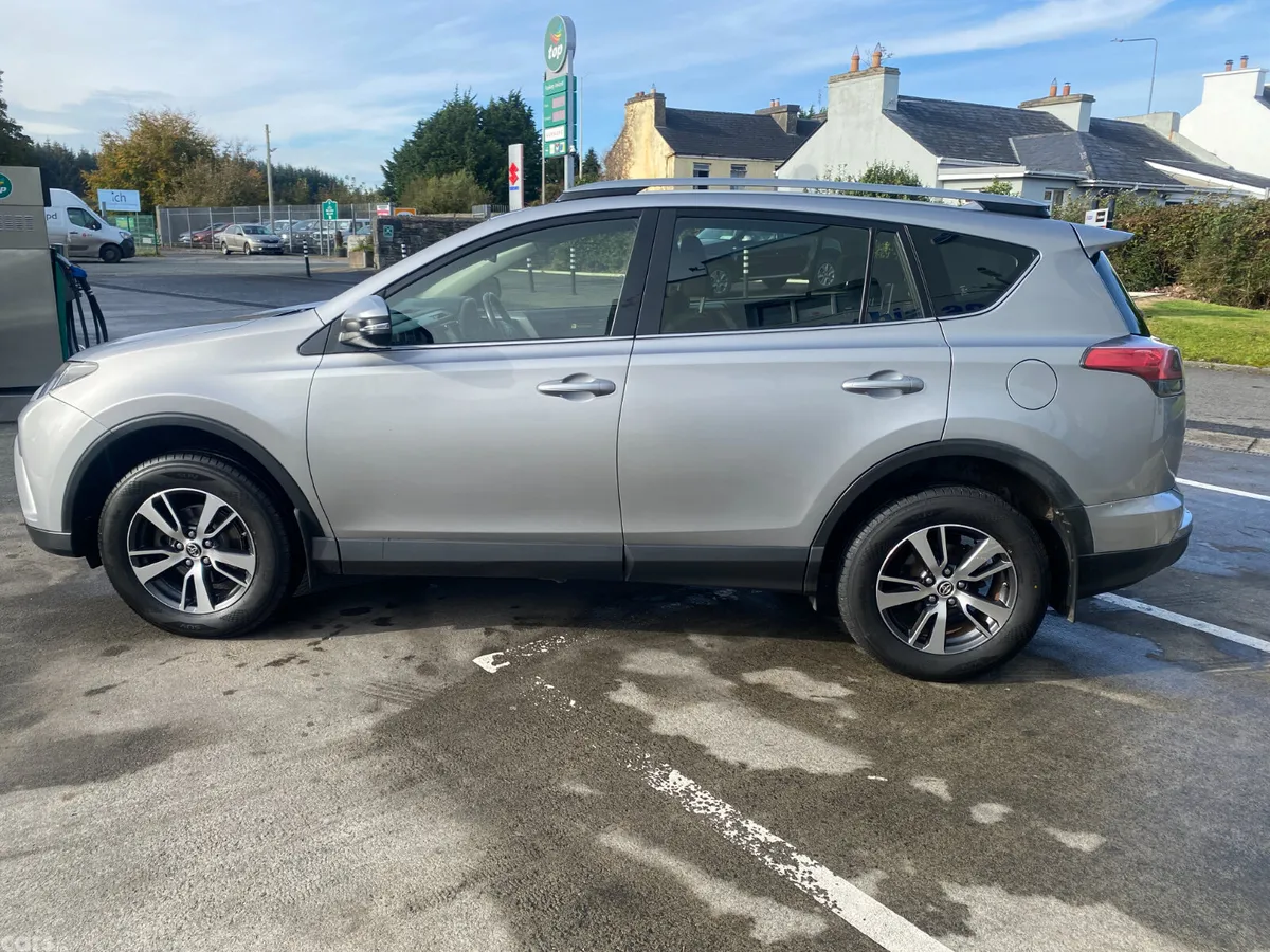 Toyota RAV4 SUV, Diesel, 2017, Grey
