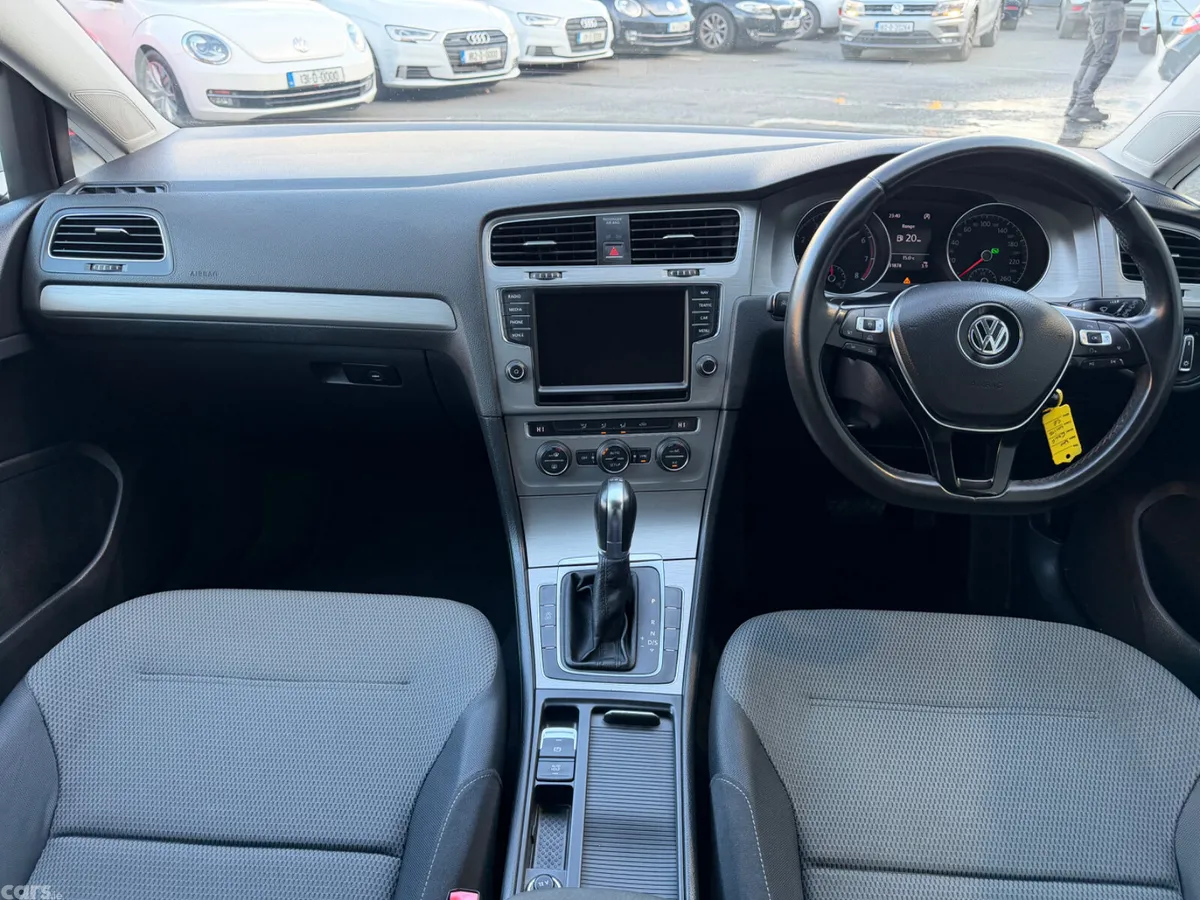 Volkswagen Golf Hatchback, Petrol, 2014, White