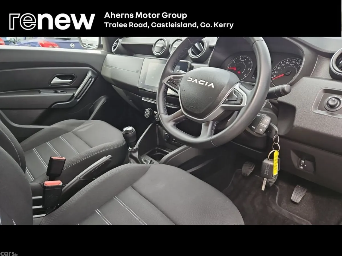 Dacia Duster SUV, Diesel, 2024, Grey