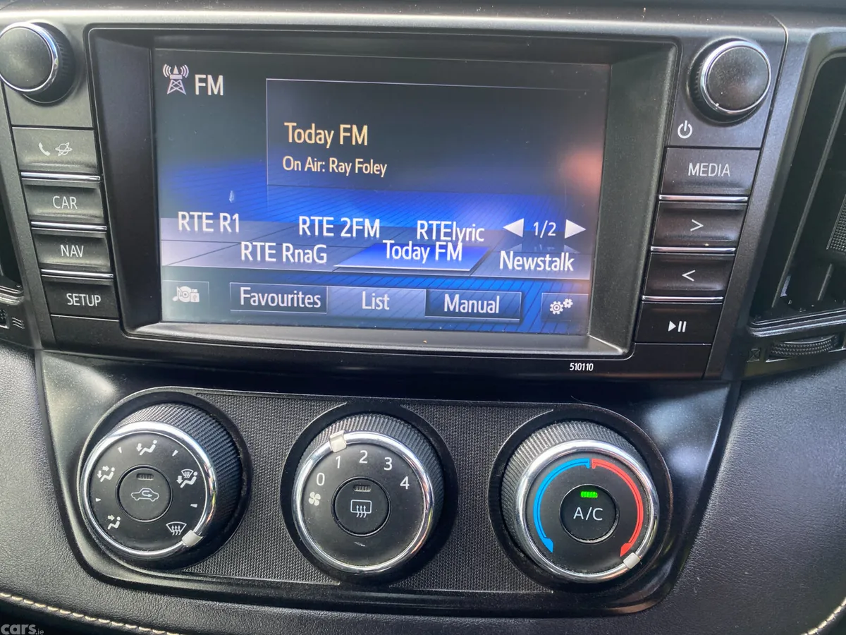 Toyota RAV4 SUV, Diesel, 2017, Grey