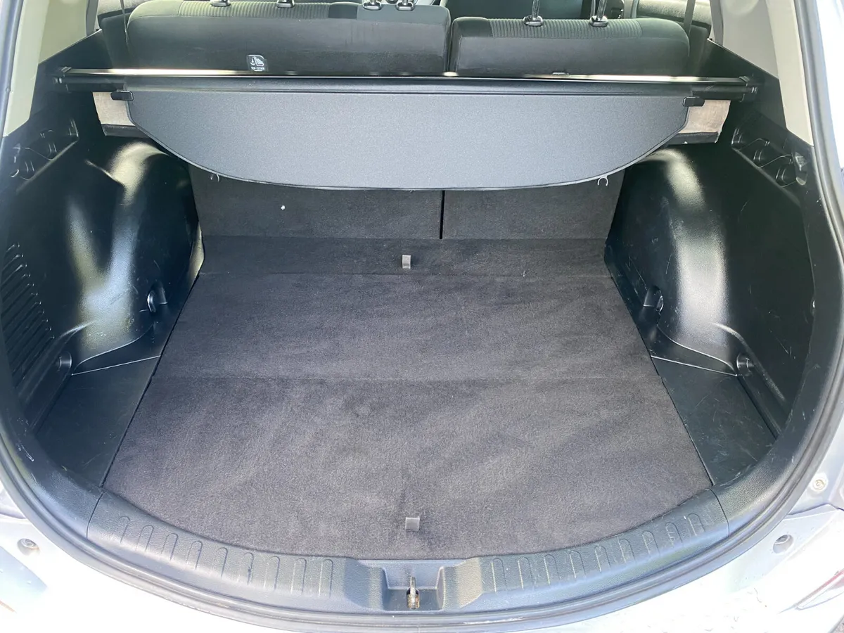 Toyota RAV4 SUV, Diesel, 2017, Grey