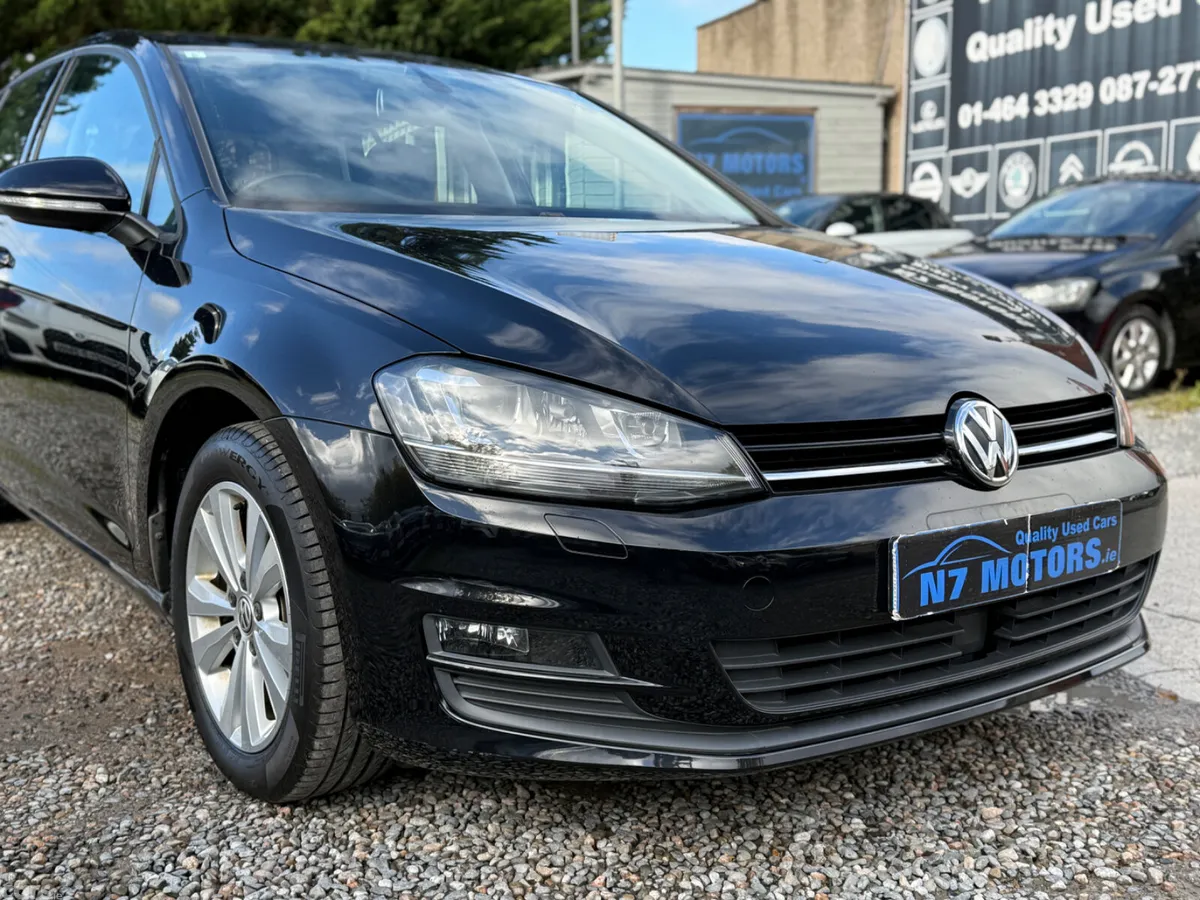 Volkswagen Golf Hatchback, Petrol, 2015, Black