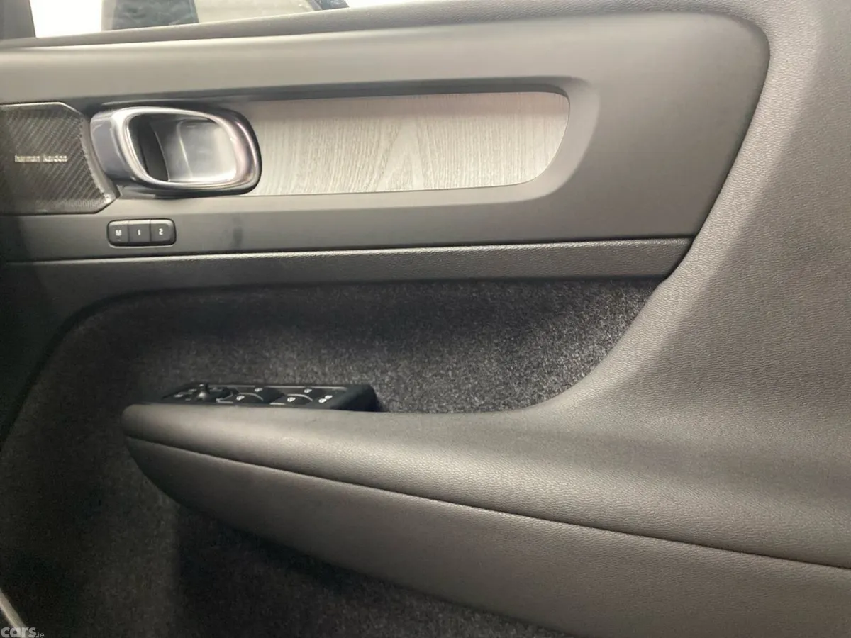 Volvo EX40 Estate, Electric, 2026, Blue
