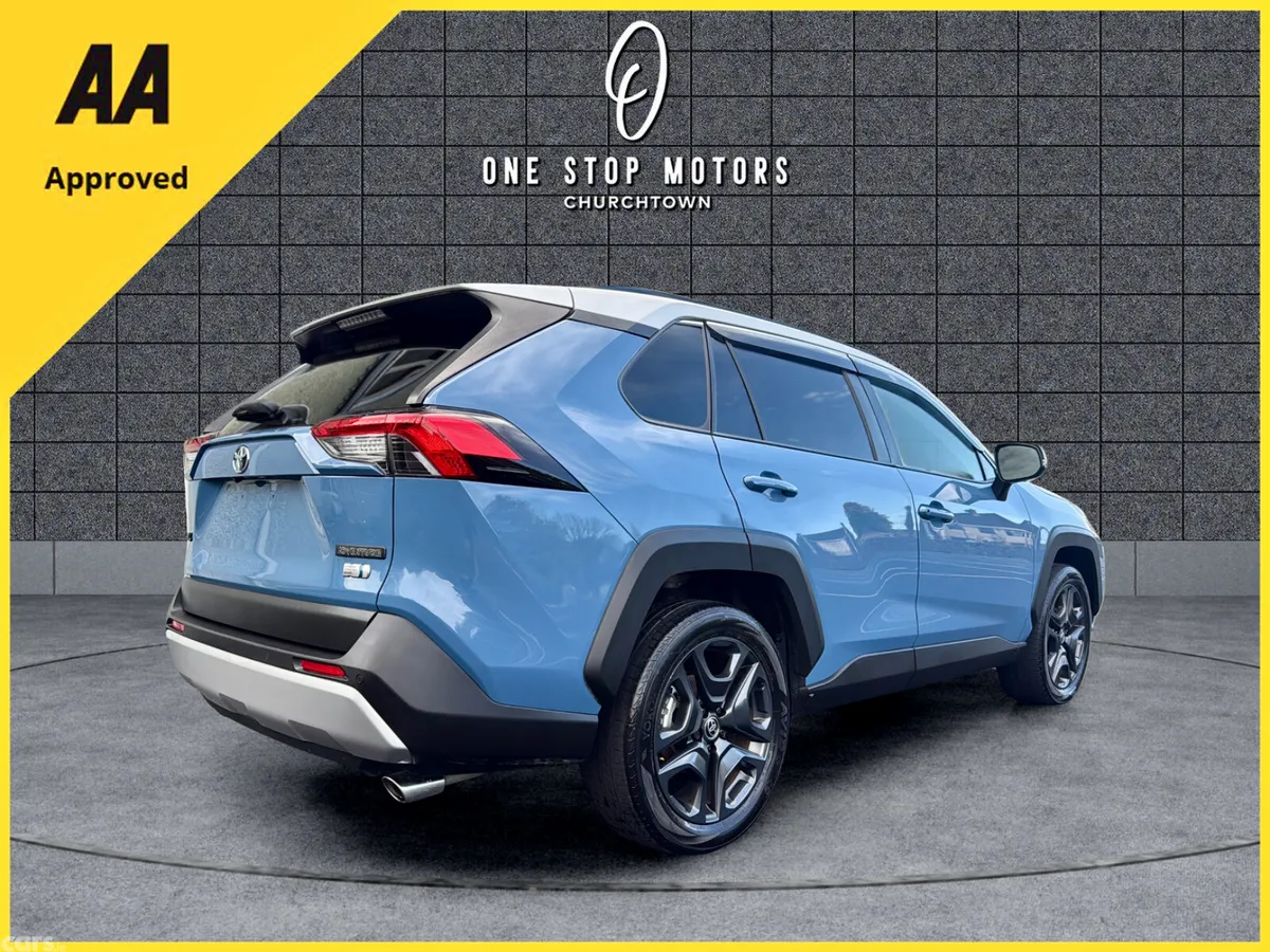Toyota RAV4 SUV, Petrol Hybrid, 2023, Blue