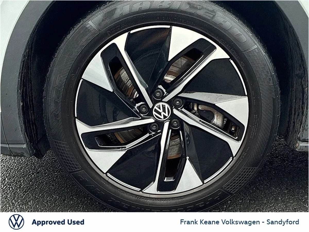 Volkswagen ID.4 Estate, Electric, 2023, White