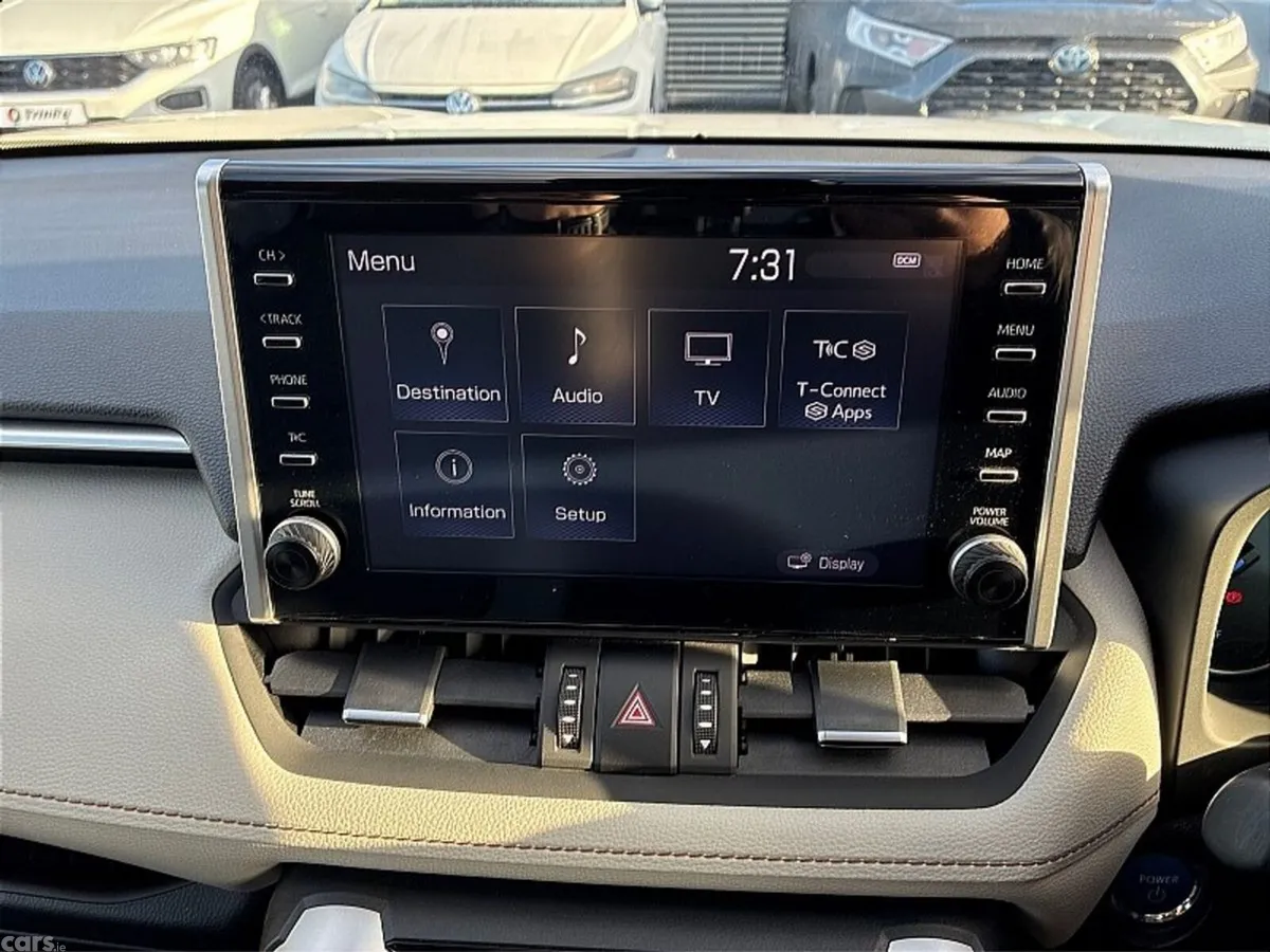 Toyota RAV4 SUV, Petrol Hybrid, 2021, White