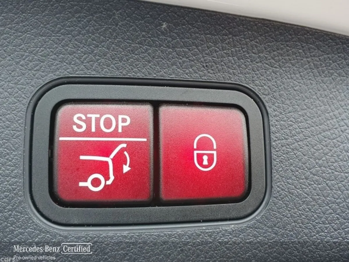 Mercedes-Benz GLA SUV, Petrol Hybrid, 2025, White