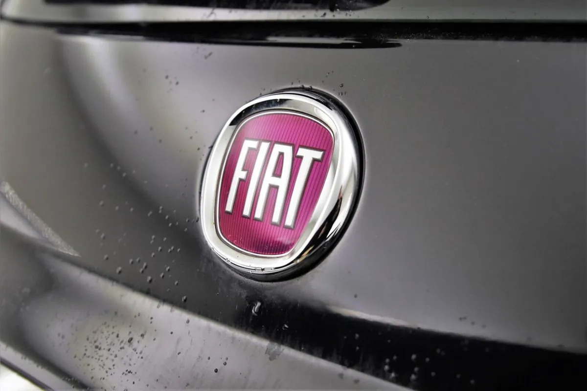 Fiat 500 Hatchback, Petrol, 2018, Black