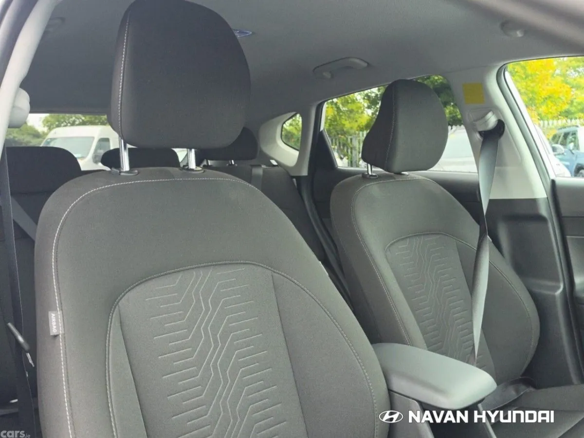 Hyundai KONA MPV, Petrol Hybrid, 2026, White