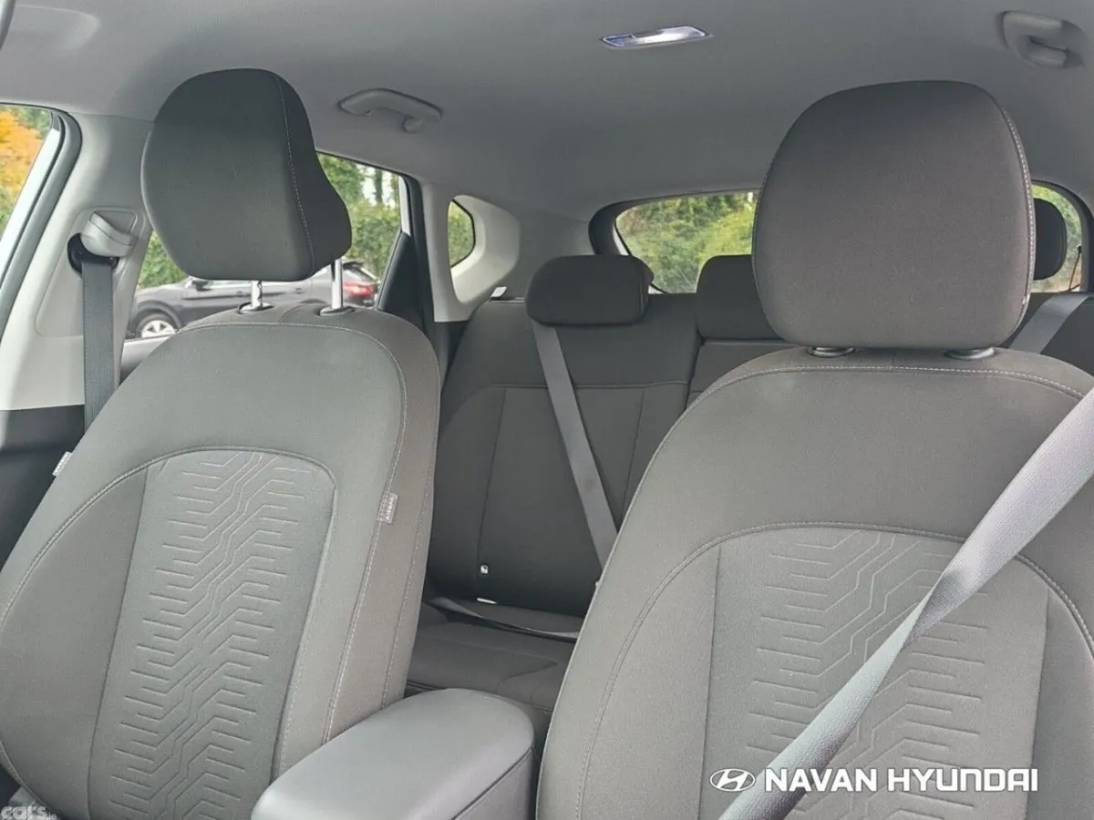 Hyundai KONA MPV, Petrol Hybrid, 2026, White