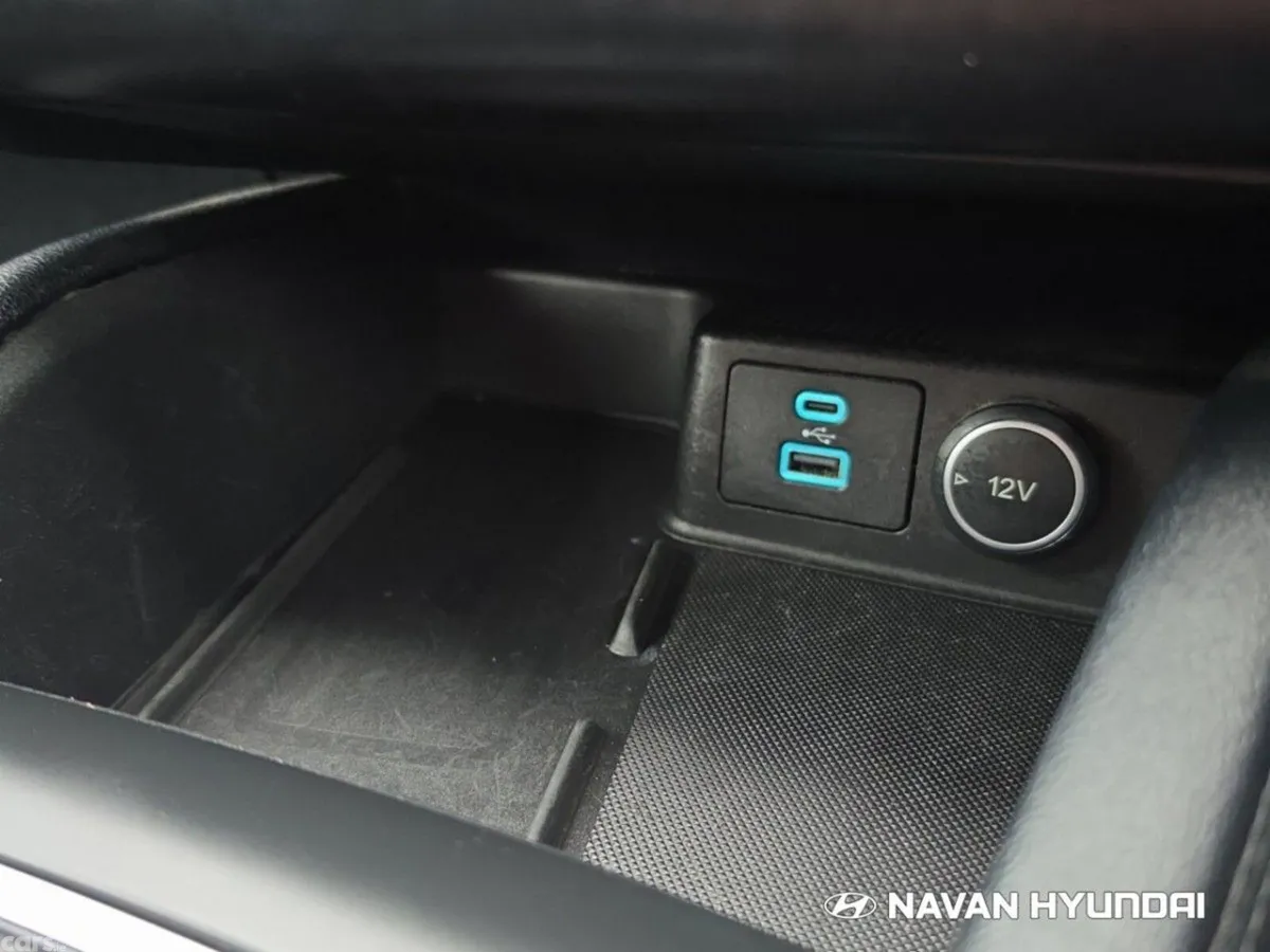 Ford Kuga SUV, Diesel, 2020, Red