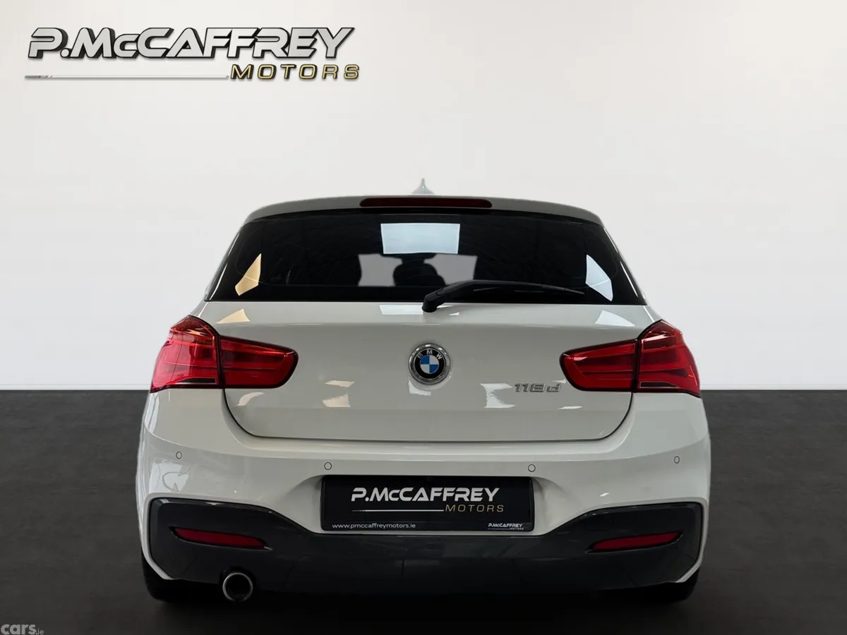 BMW 1-Series Hatchback, Diesel, 2017, White
