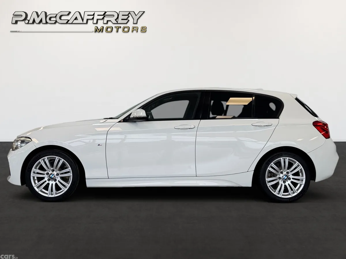 BMW 1-Series Hatchback, Diesel, 2017, White