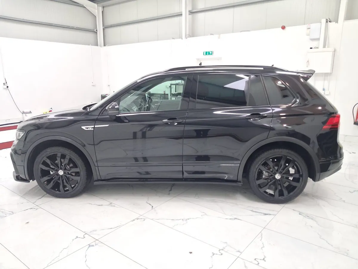 Volkswagen Tiguan Estate, Diesel, 2019, Black