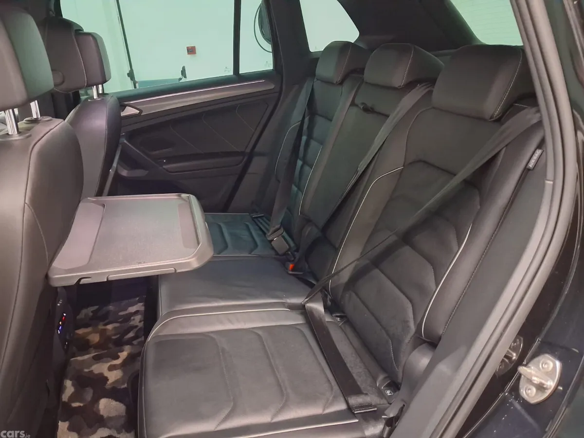 Volkswagen Tiguan Estate, Diesel, 2019, Black