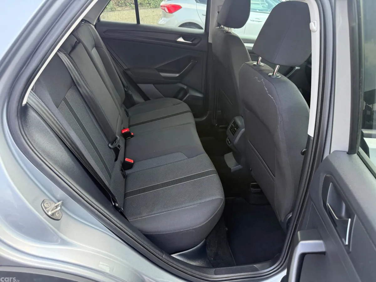 Volkswagen T-Roc SUV, Diesel, 2022, Grey