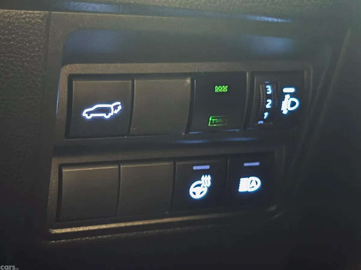 Toyota Yaris Cross SUV, Petrol Hybrid, 2024, Black