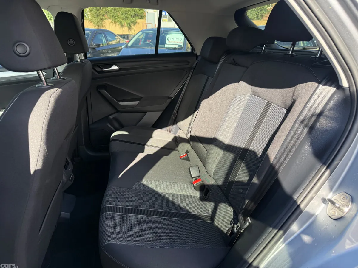 Volkswagen T-Roc SUV, Diesel, 2022, Grey