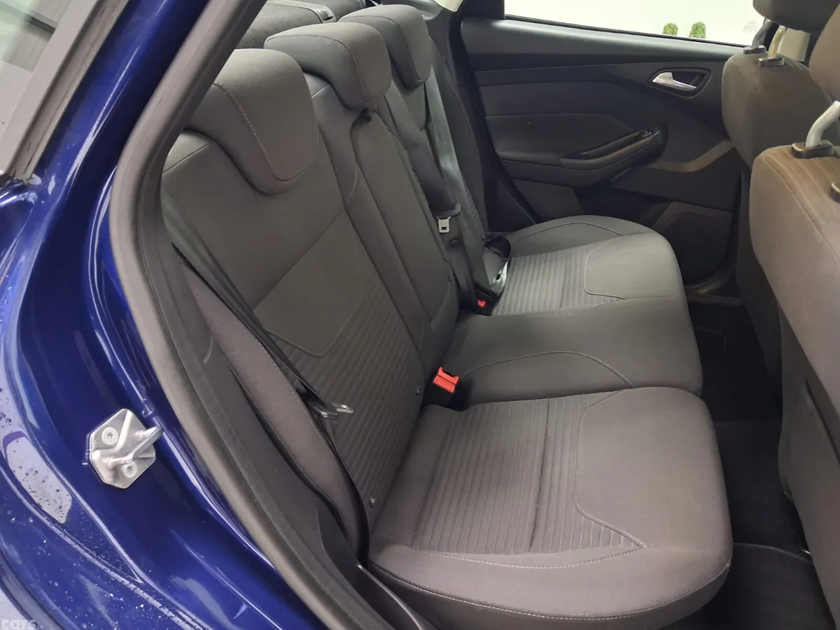 Ford Focus Saloon, Diesel, 2018, Blue