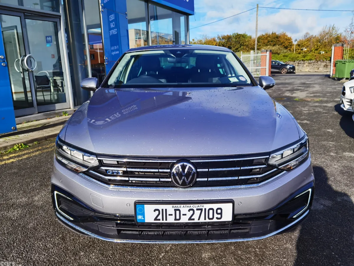 Volkswagen Passat Saloon, Petrol Plug-in Hybrid, 2021, Grey