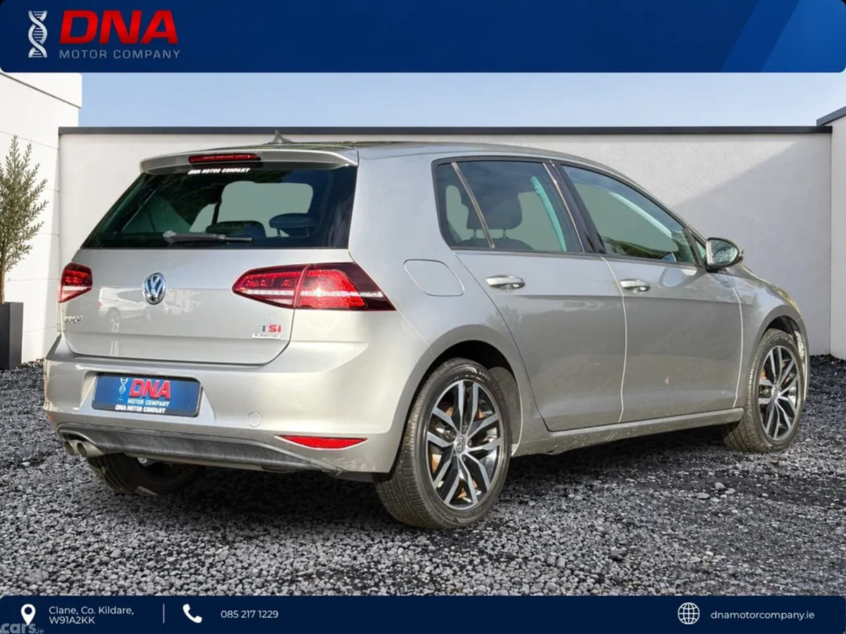 Volkswagen Golf Hatchback, Petrol, 2017, Silver