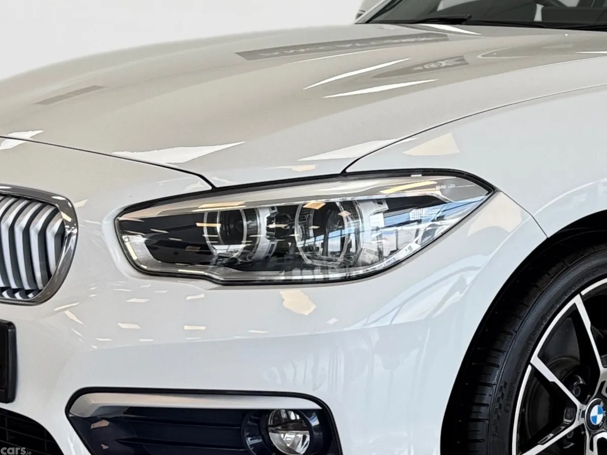 BMW 1-Series Hatchback, Diesel, 2017, White