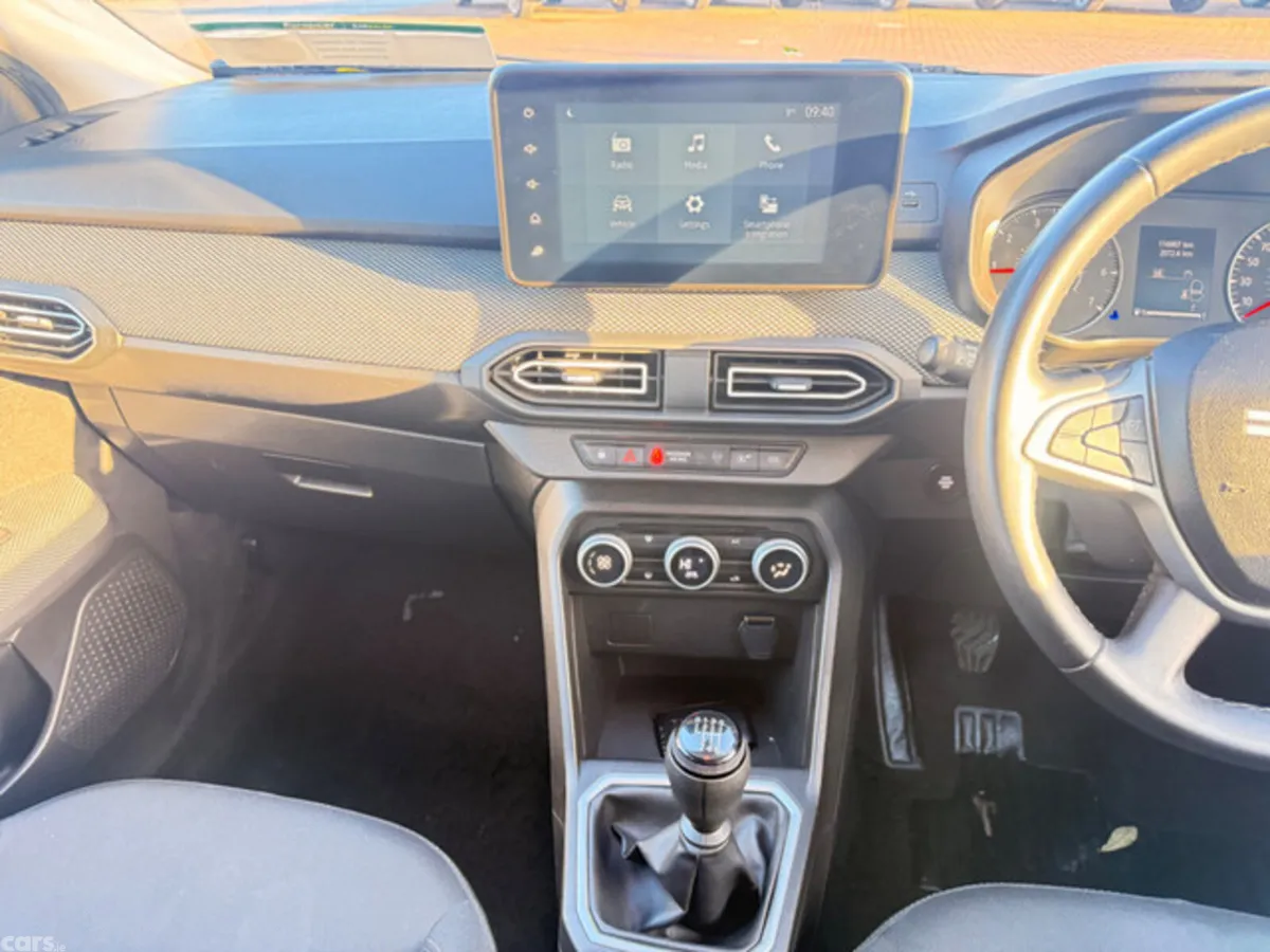 Dacia Jogger MPV, Petrol, 2023, Grey