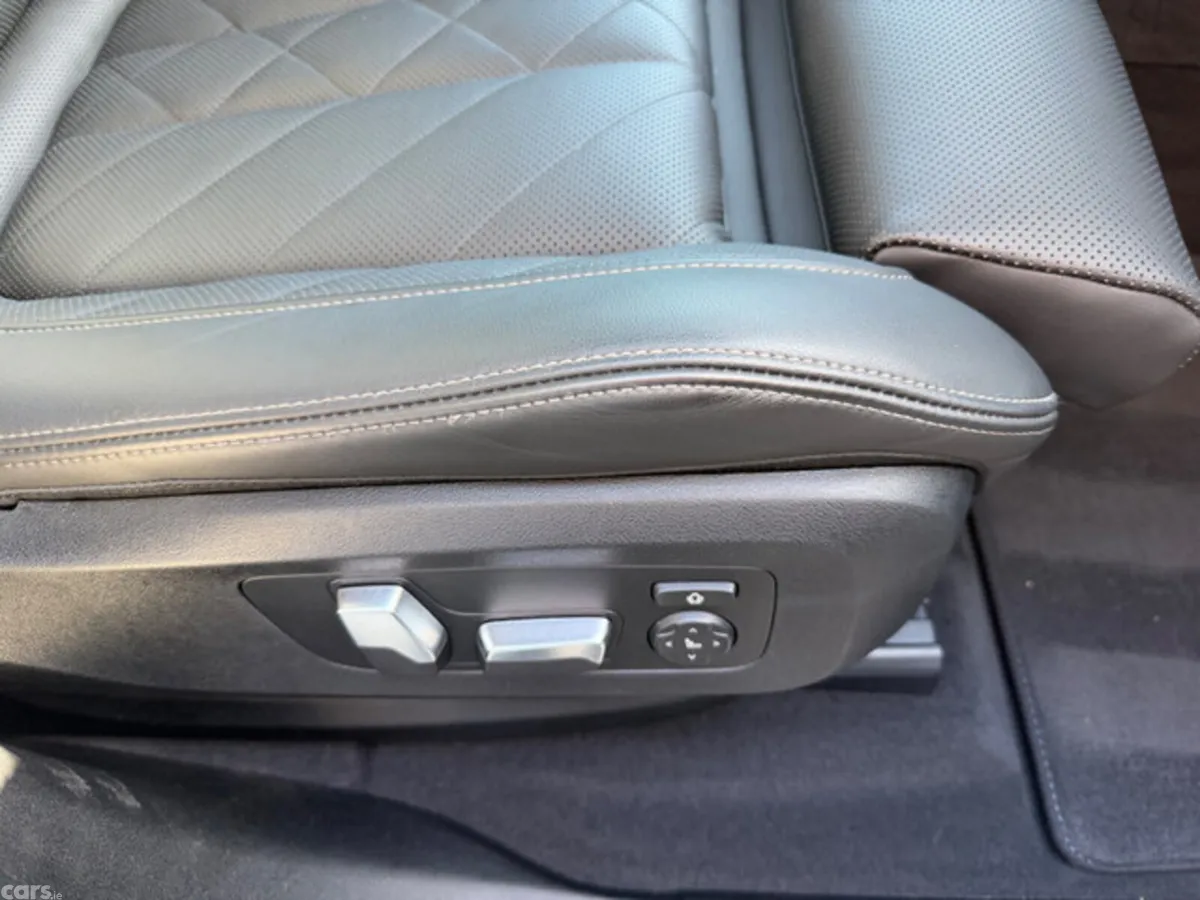 BMW X5 SUV, Petrol Plug-in Hybrid, 2025, Grey