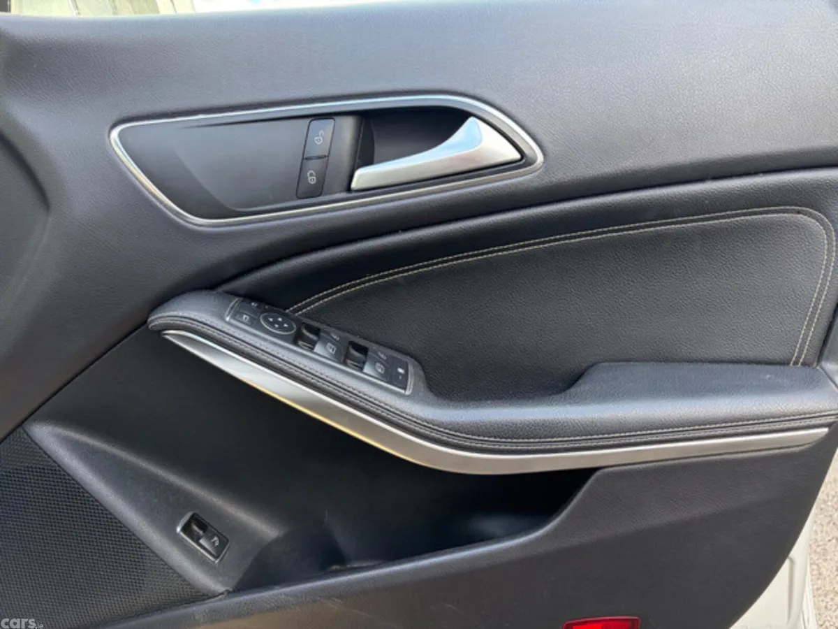 Mercedes-Benz CLA Saloon, Diesel, 2014, Silver