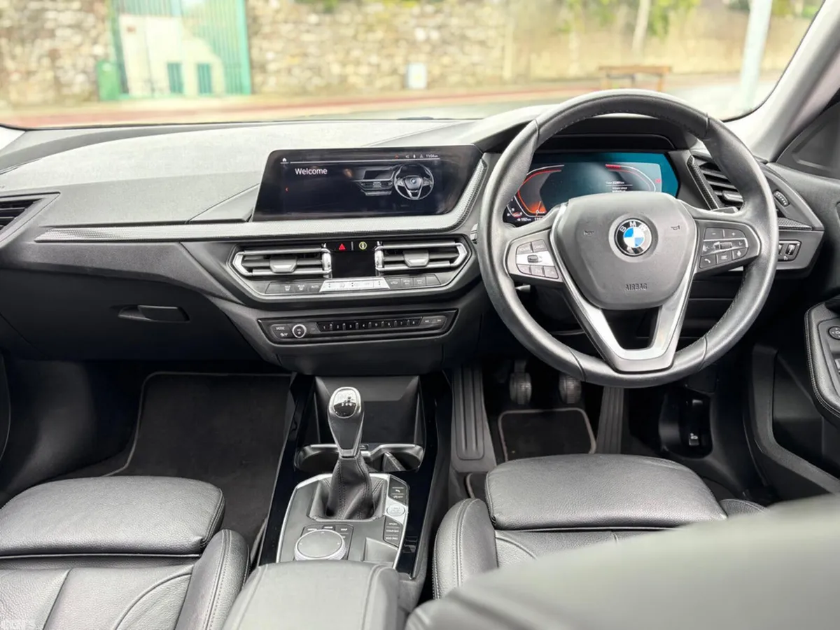 BMW 2-Series Saloon, Petrol, 2021, White