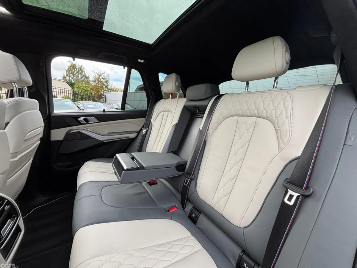 BMW X5 Estate, Petrol Plug-in Hybrid, 2025, Grey