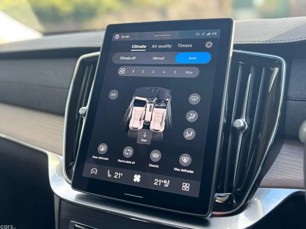 Volvo XC90 Estate, Petrol Plug-in Hybrid, 2026, Grey