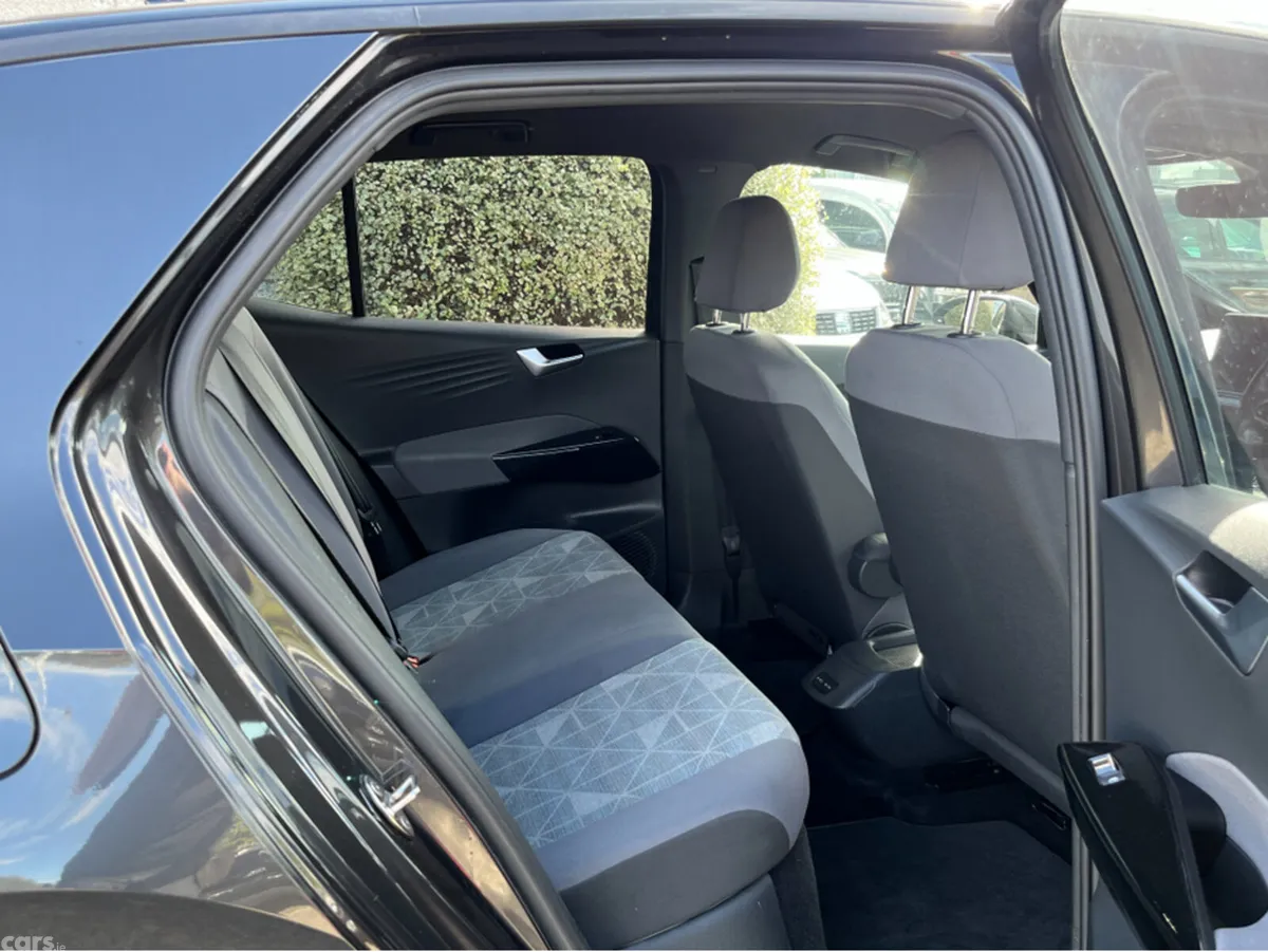 Volkswagen ID.3 Hatchback, Electric, 2022, Grey