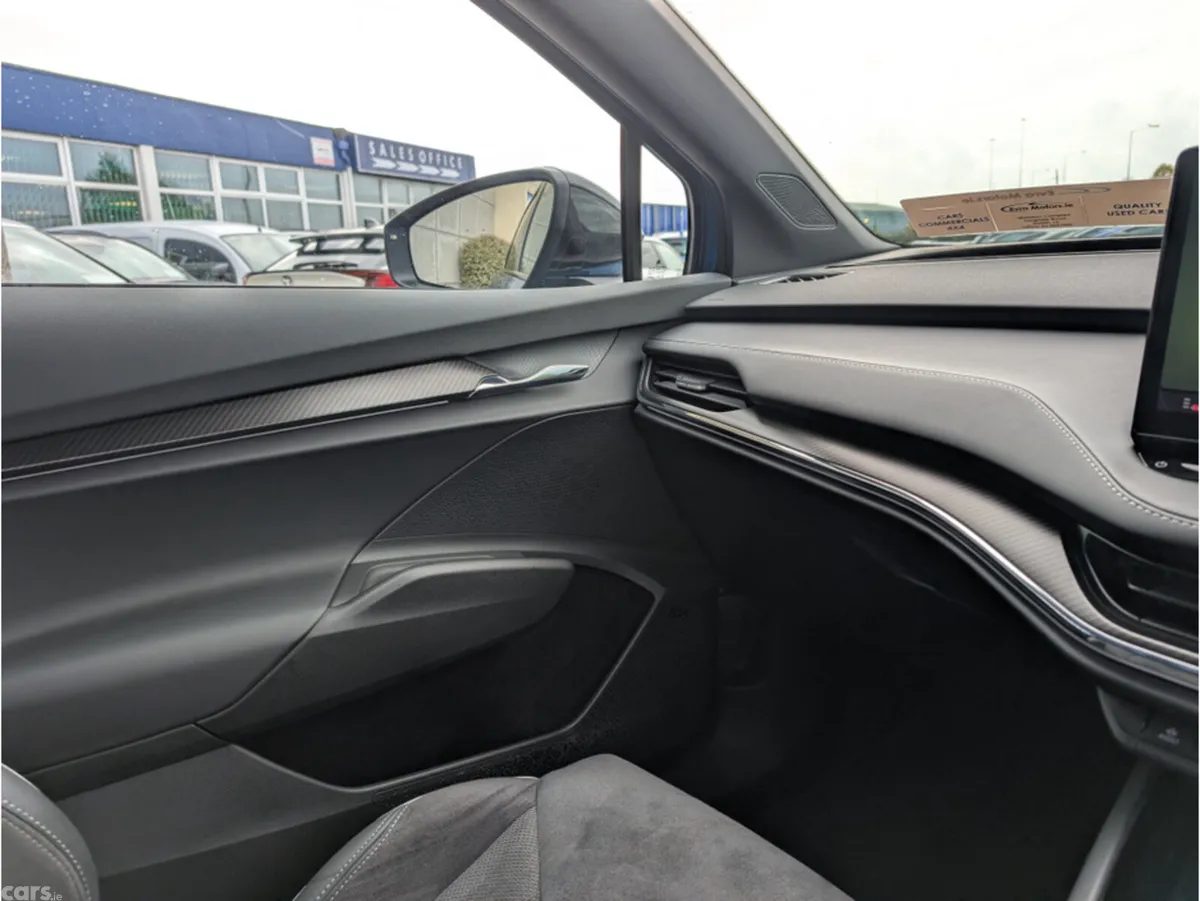 Skoda Enyaq SUV, Electric, 2025, Blue