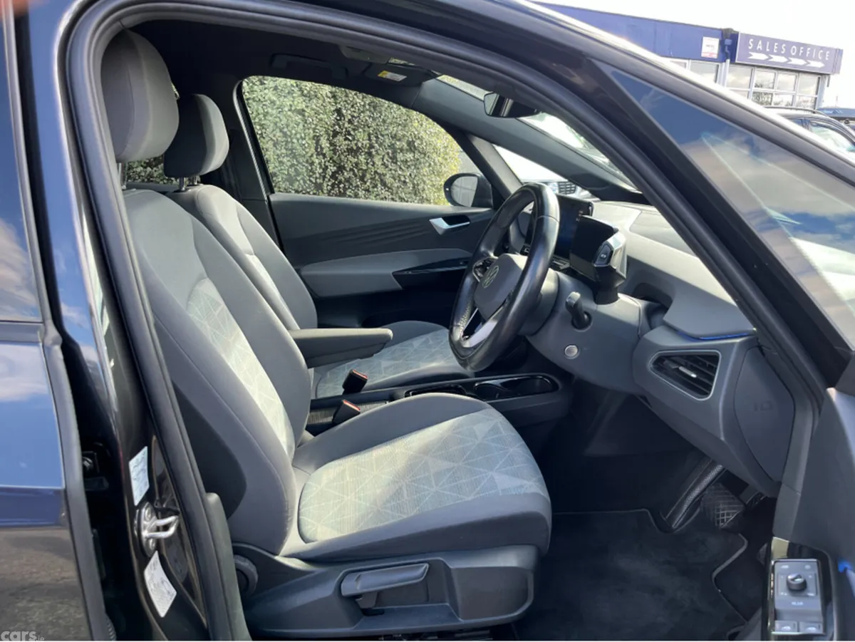 Volkswagen ID.3 Hatchback, Electric, 2022, Grey